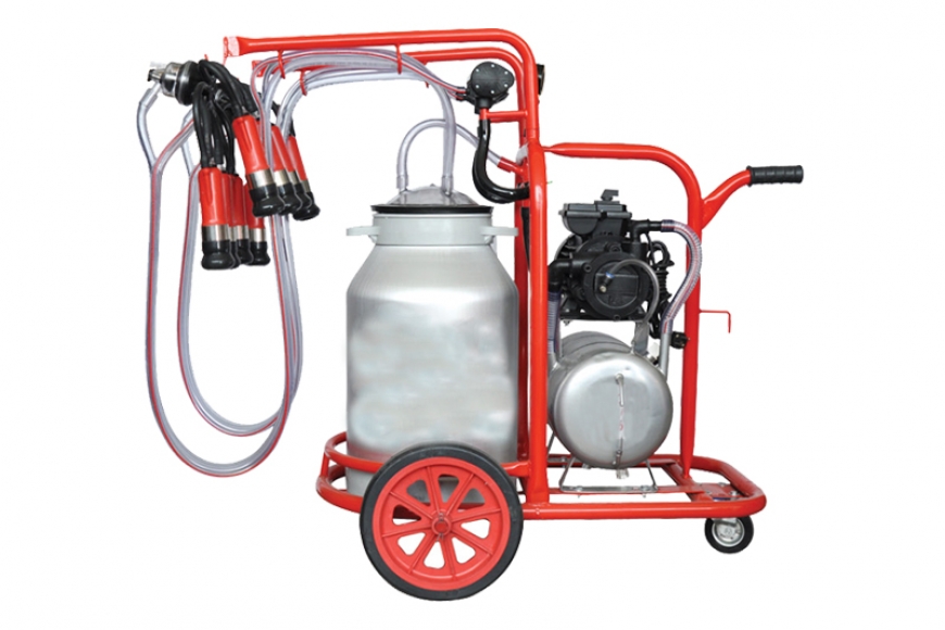 MC 3151 - OILED MILKING MACHINE WITH ALUMINUM BUCKET